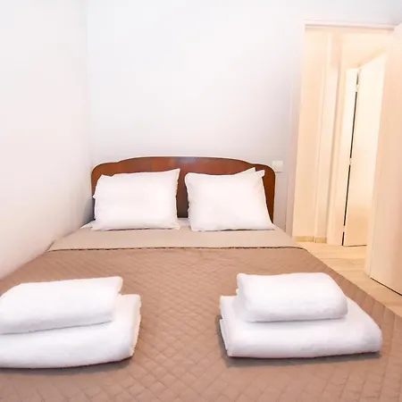 Mitropolis Old Town Apartment