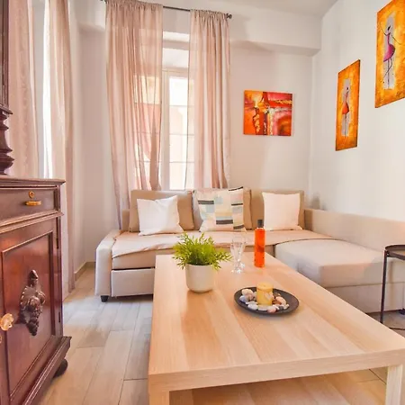 Apartment Mitropolis Old Town *